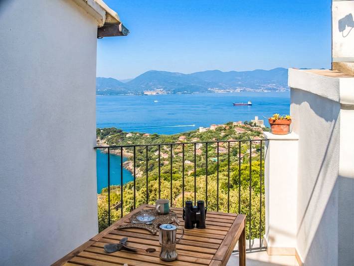Ferienwohnung für 4 Personen, mit Terrasse in Lerici