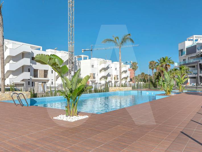 Ferienwohnung für 4 Personen, mit Garten und Whirlpool sowie Pool in Guardamar del Segura - 2