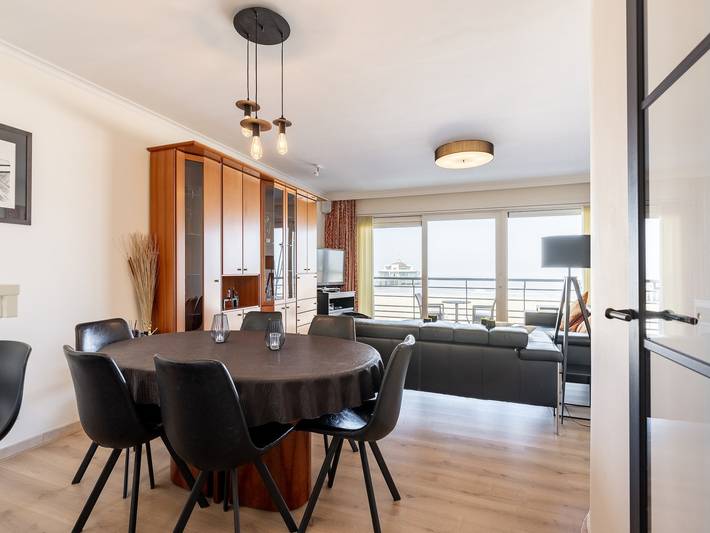 Apartamento entero, Apartamento en Zeedijk con Vistas al Mar in Blankenberge, Costa de Bélgica