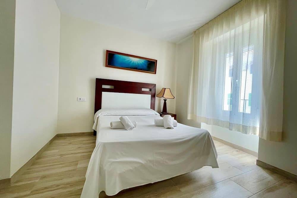 Casa de la Abuela Antonia: Charmante Maison au Cœur d'Iznájar, Près du Marais et de Sentiers de Randonnée in Iznájar, Sierras Subbéticas