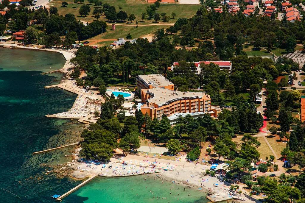Chambre classique 2 personnes - Côté parc in Umago, Umago e dintorni