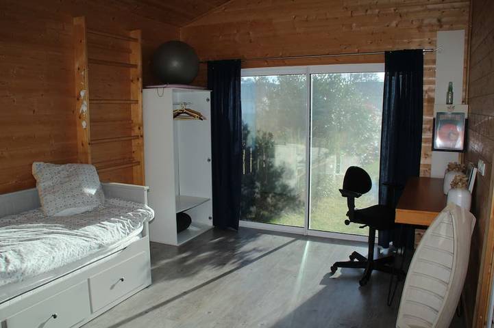 Wooden house by the sea in Hourtin, Médoc Regional Natural Park