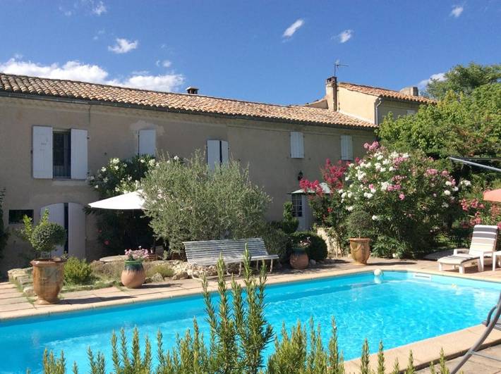 Chambre d’hôte pour 5 personnes, avec terrasse ainsi que jardin et piscine dans le Vaucluse - 4