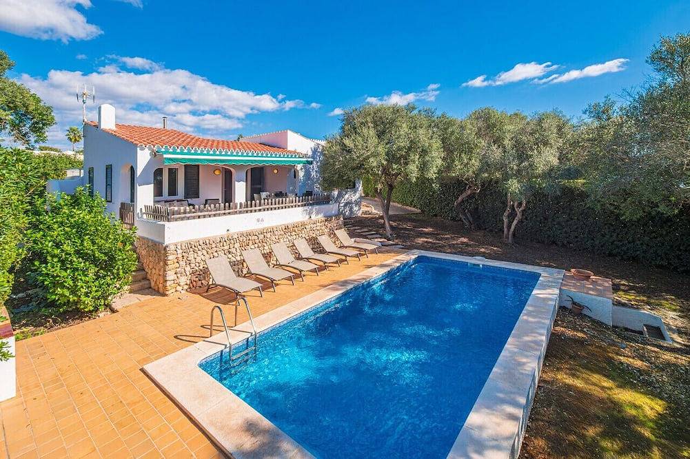 Villa de`s Ullastres ❤️ Free Ac and Wifi, private pool in Binibeca, Sant Lluís
