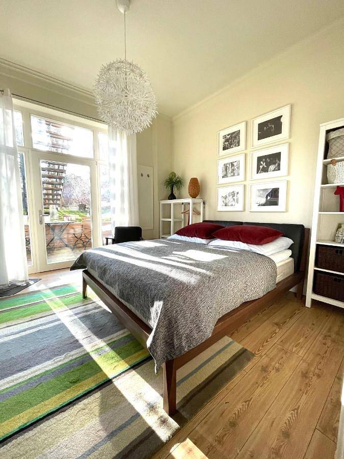 Ferienwohnung für 2 Personen, mit Terrasse und Garten in Bernburg