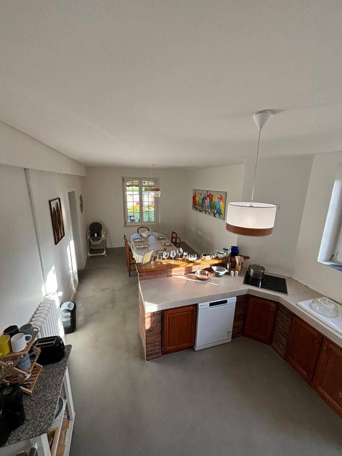Chambre d’hôte pour 2 personnes, avec terrasse et piscine ainsi que jardin et vue à Saint-Jouan-des-Guérets - 4