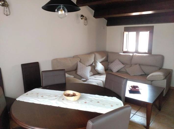 Casa rural para 8 personas, con Balcón además de Terraza y Vistas en Miravete de la Sierra - 4
