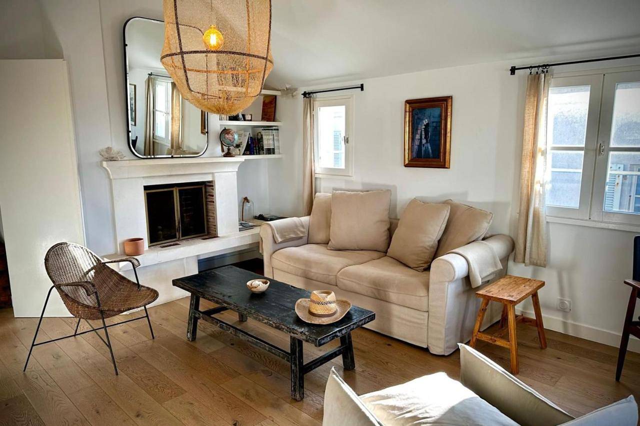 Appartement entier, Two-Bedroom Apartment in Saint-Martin-de-Ré, Région de La Rochelle
