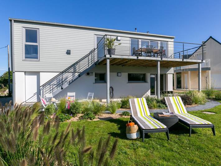 Maison de vacances pour 5 personnes, avec Balcon ainsi que Terrasse et Jardin à Kerlouan