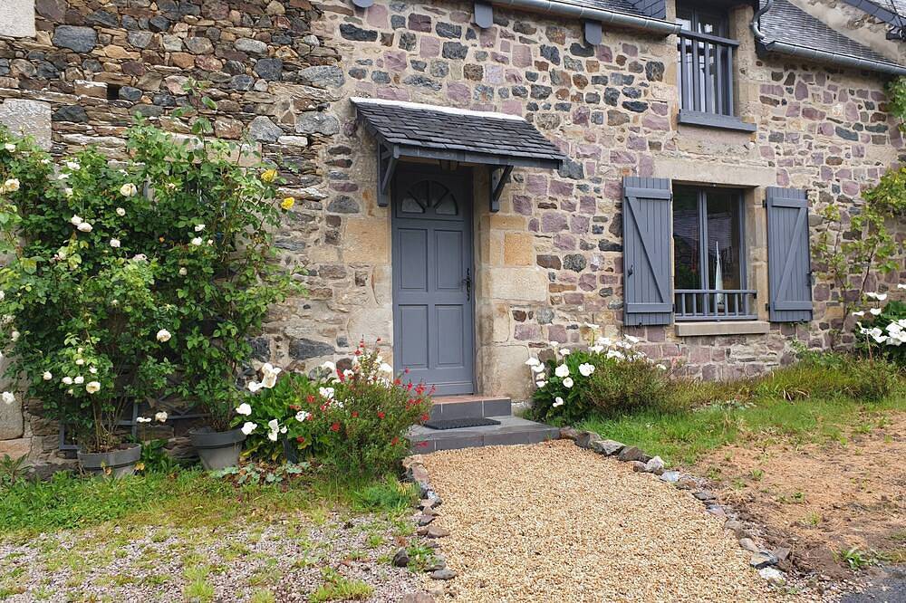 Proximité Fréhel et Erquy, 15 mn plages, charmant gite au calme -3 chambres in Pléboulle, Région de Dinan