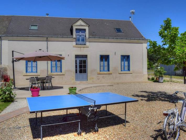 Location de vacances pour 7 personnes, avec terrasse et jardin à Sennevières - 2