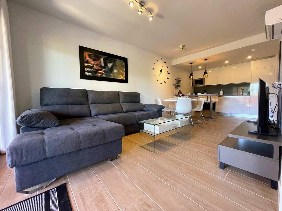 Entire apartment, 2 Bed Oasis in Palapa Golf, Villamartin  Vm31 in Panorama Golf, Orihuela