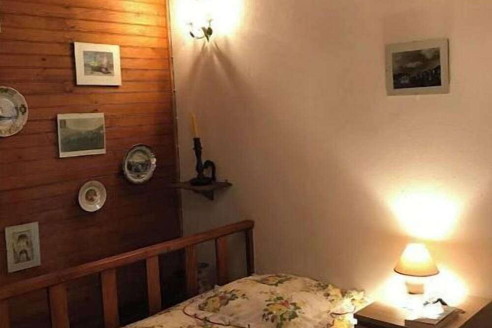 Village House Between Sea And Mountains in Olmo, Corte und Umgebung