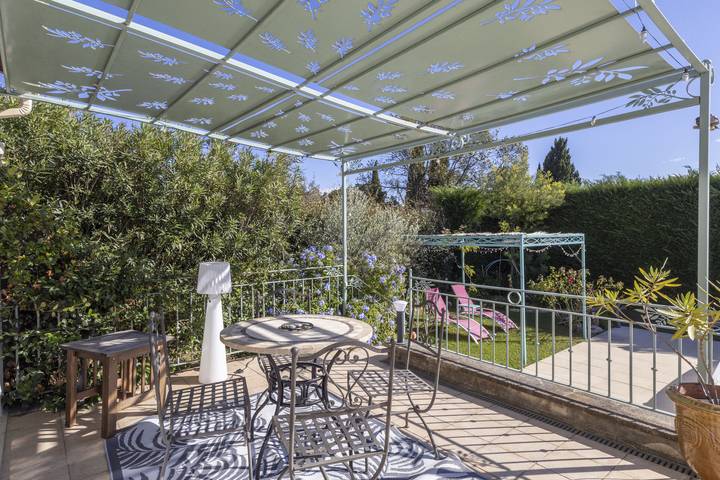 Location de vacances pour 5 personnes, avec jardin et terrasse, animaux acceptés à Paradou - 3