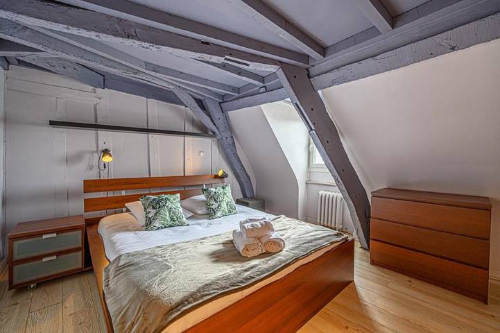 Gîte pour 4 personnes dans Marche Sur La Place Des Lices Vannes - 2