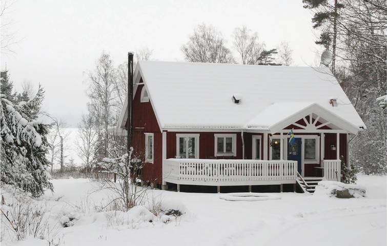 Ferienhaus für 6 Personen, mit Terrasse und Sauna sowie Seeblick in Smaland - 2