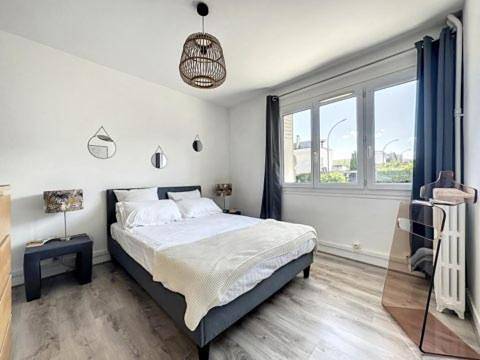 Ganze Wohnung, Two-Bedroom Apartment in Châtillon, Hauts-de-Seine