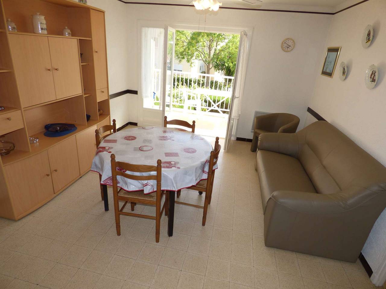 Apartamento vacacional entero, Apartamento a 150 M de la playa, lavadora, Wi Fi... in Six-Fours-les-Plages, Region de Toulon