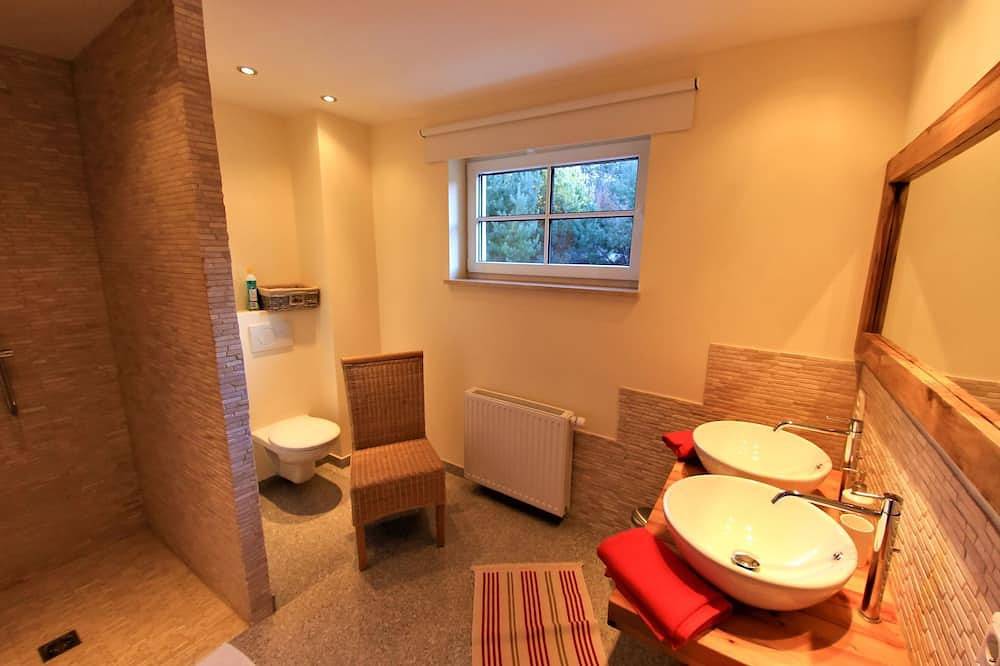 Ganze Wohnung, Villa Albatros in Oberdellach in Maria Wörth, Klagenfurt-Land