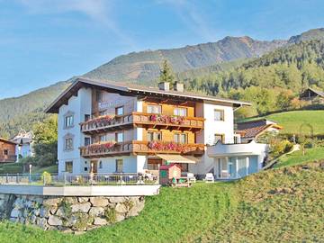 Ferienwohnung für 4 Personen, mit Garten in Arzl im Pitztal
