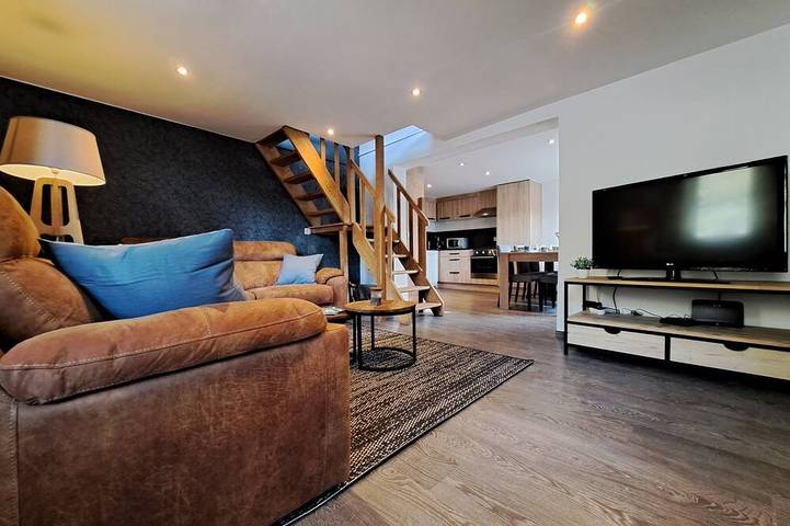 Gîte pour 4 personnes, avec Jacuzzi et Terrasse
