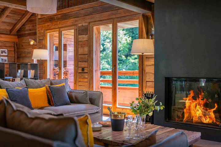 Chalet pour 15 personnes, avec Balcon ainsi que Terrasse et Jardin à Manigod