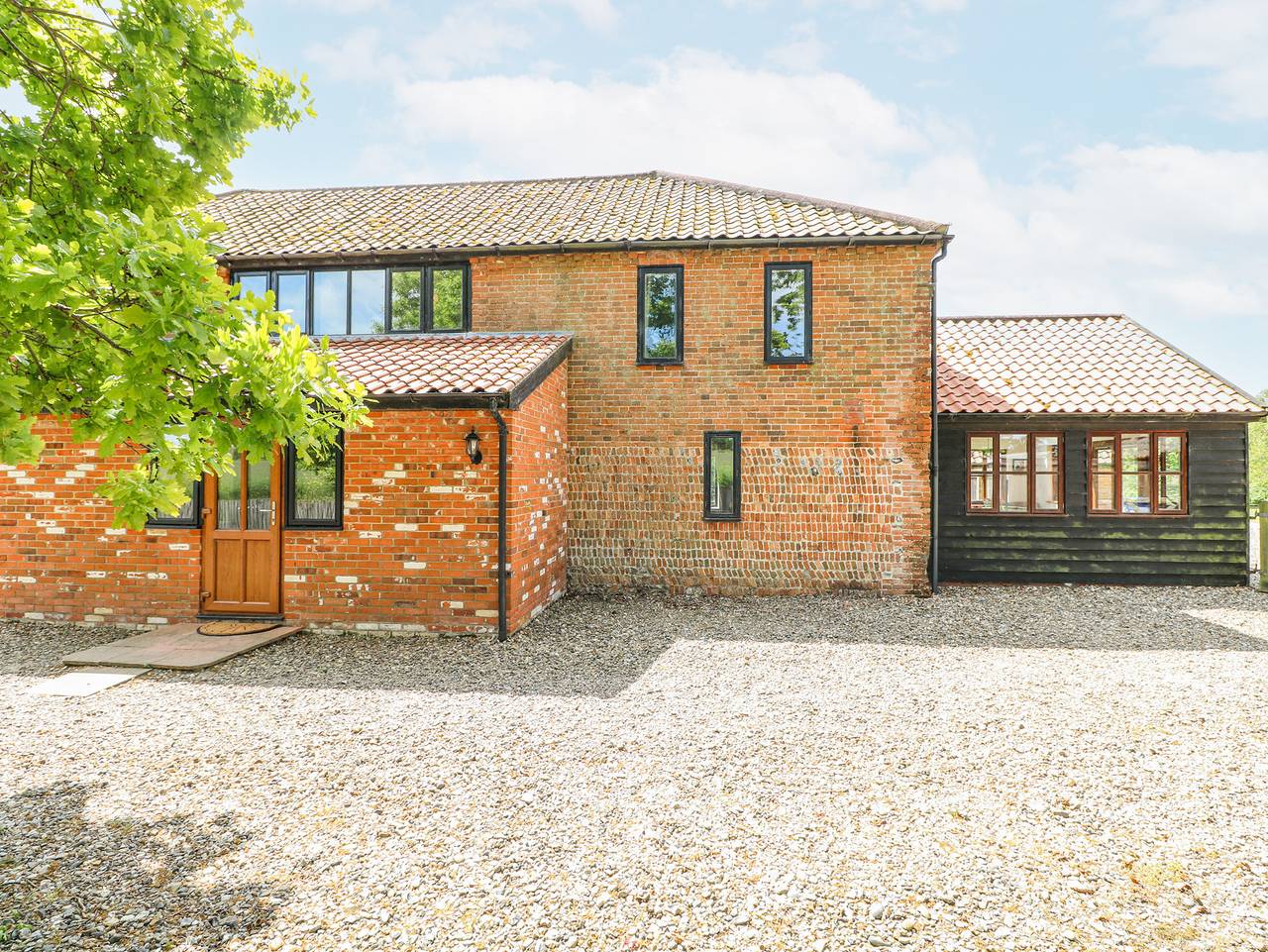 Lakeside Barn in Felmingham, Norfolk