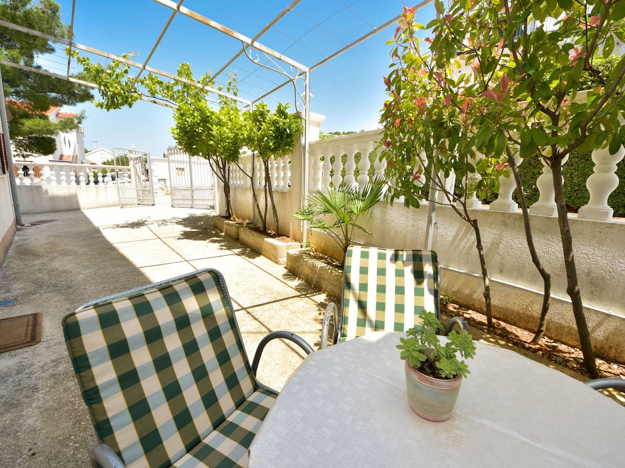 Appartement entier, Rose in Žaborić, Šibenik-Knin