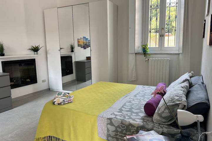 Ganze Wohnung, Bnbook Cascina Crennese 2 Trilocale con 2 bagni in Gallarate, Varese Provinz