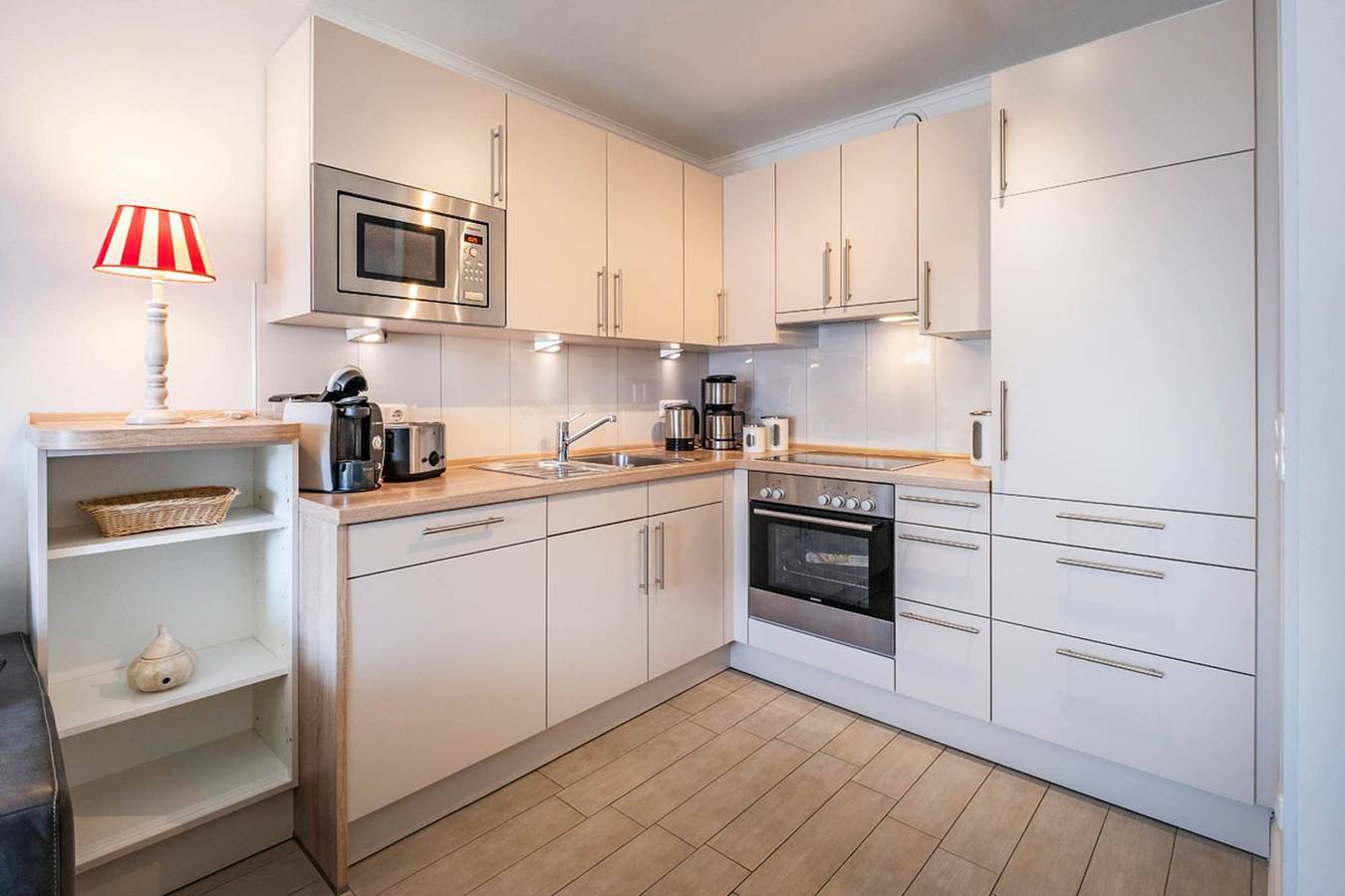 Ganze Wohnung, Wohnen unter Reet - Ferienwohnung für bis zu 3 Personen in Büsum, Dithmarschen