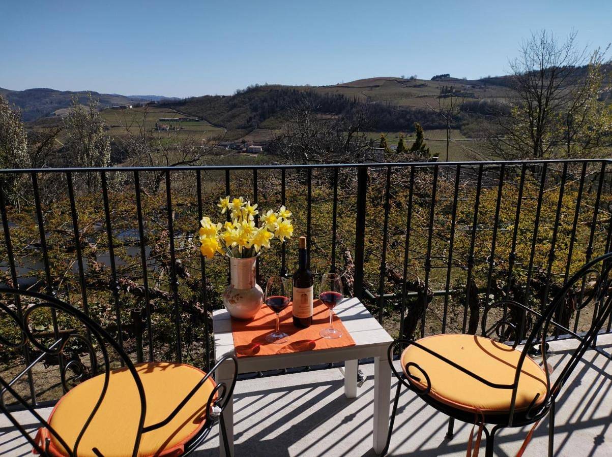 Geheel appartement, Agriturismo Cascina Serra in Mango , Langhe