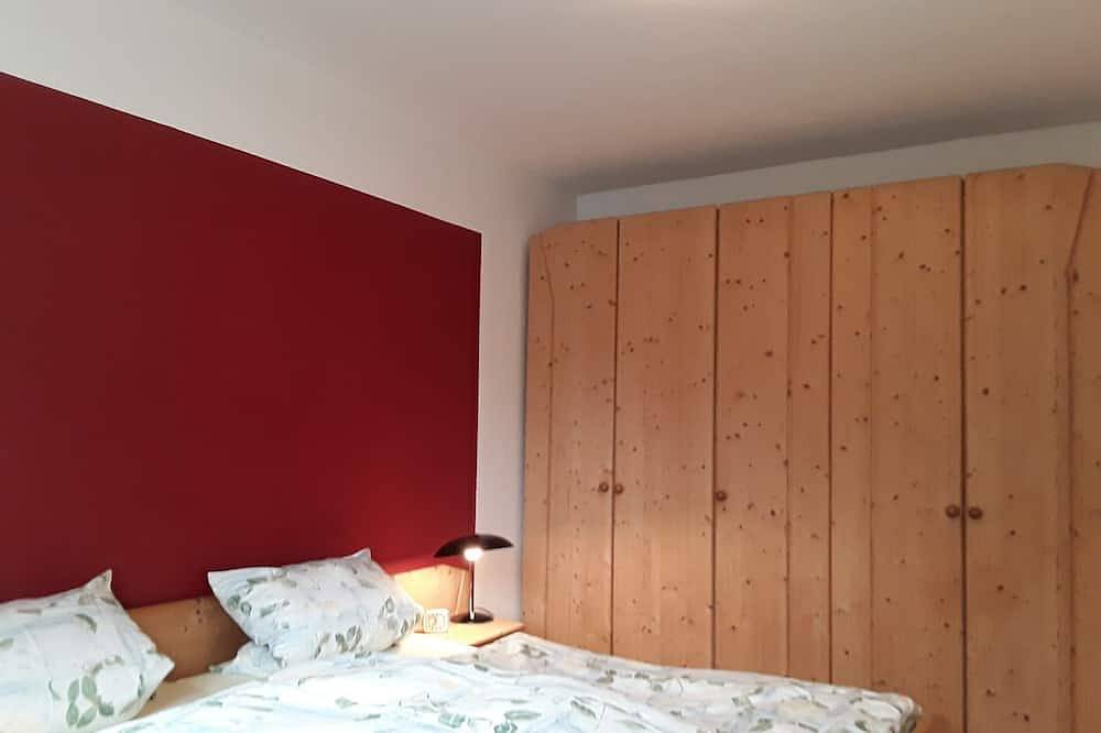 Ganze Wohnung, Zuhause auf Zeit am Rand der Documenta-Stadt Kassel in Lohfelden, Hessisches Bergland