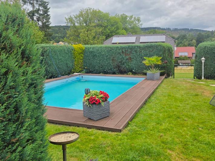 Ferienhaus für 3 Personen, mit Balkon und Terrasse sowie Garten im Thüringer Wald