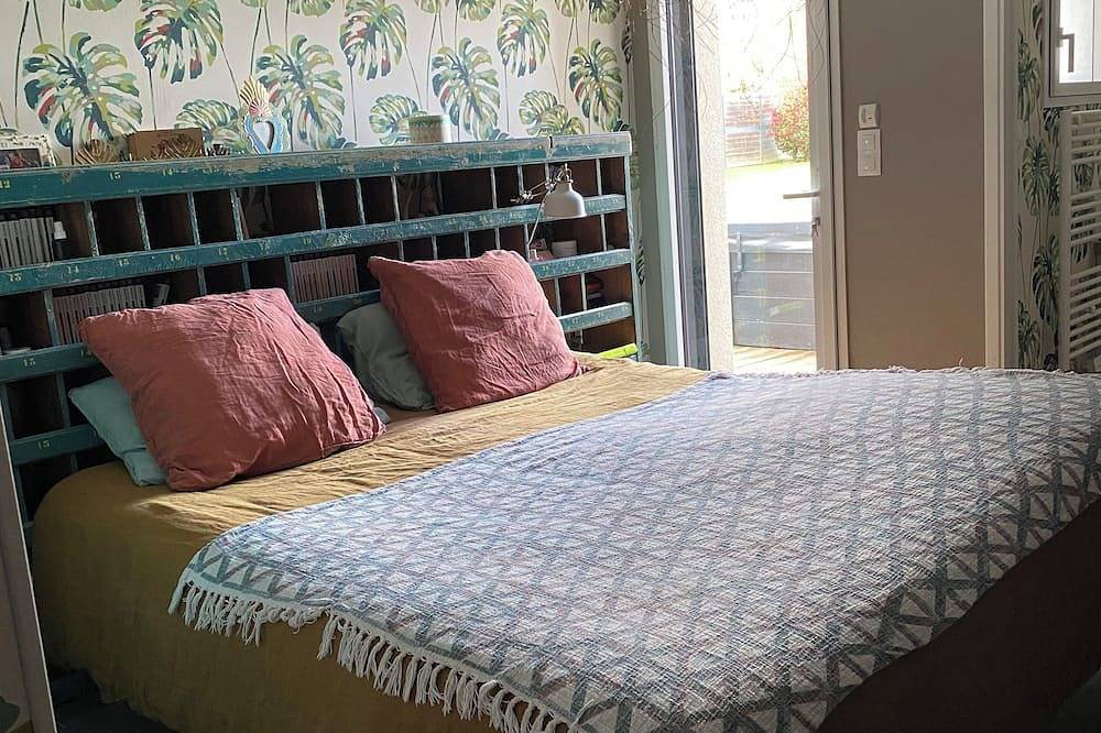 Maison Avec Piscine et Jacuzzi in Taden, Dinan und Umgebung