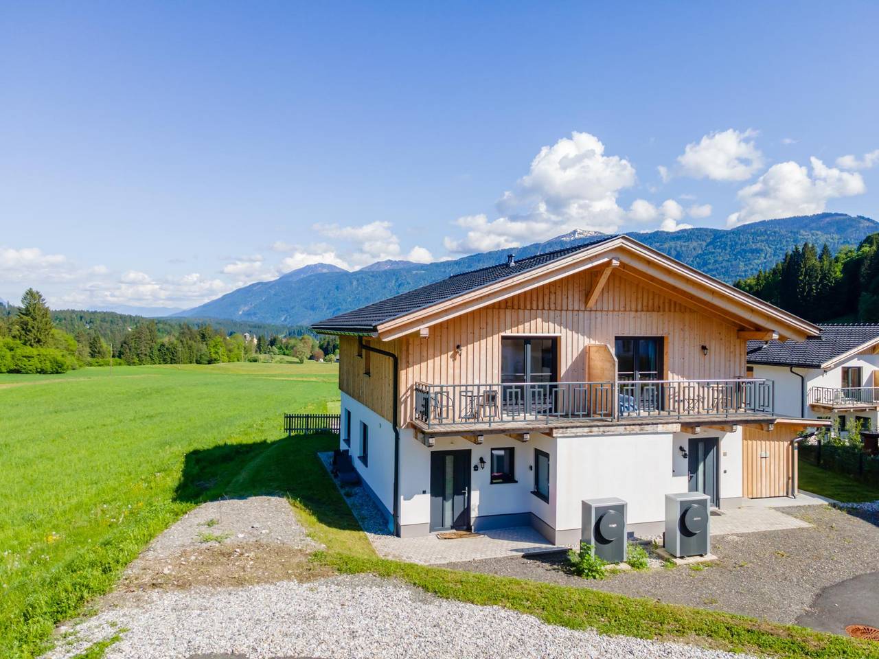 Chalet in der Nähe des Skigebiets Nassfeld in Hermagor, Hermagor-Pressegger See