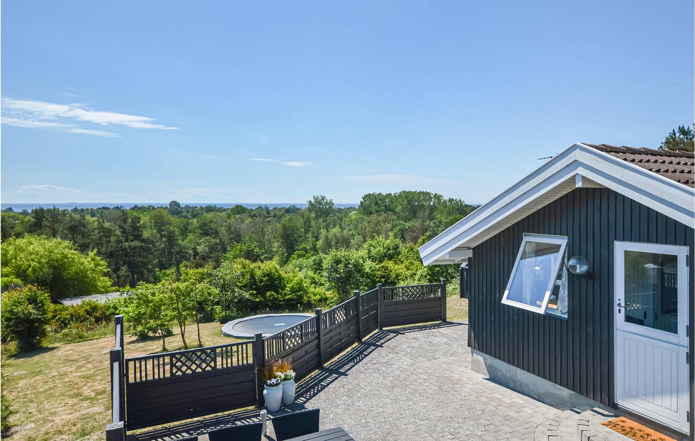 Ferienhaus für 8 Personen mit Terrasse in Yderby Lyng, Sjællands Odde