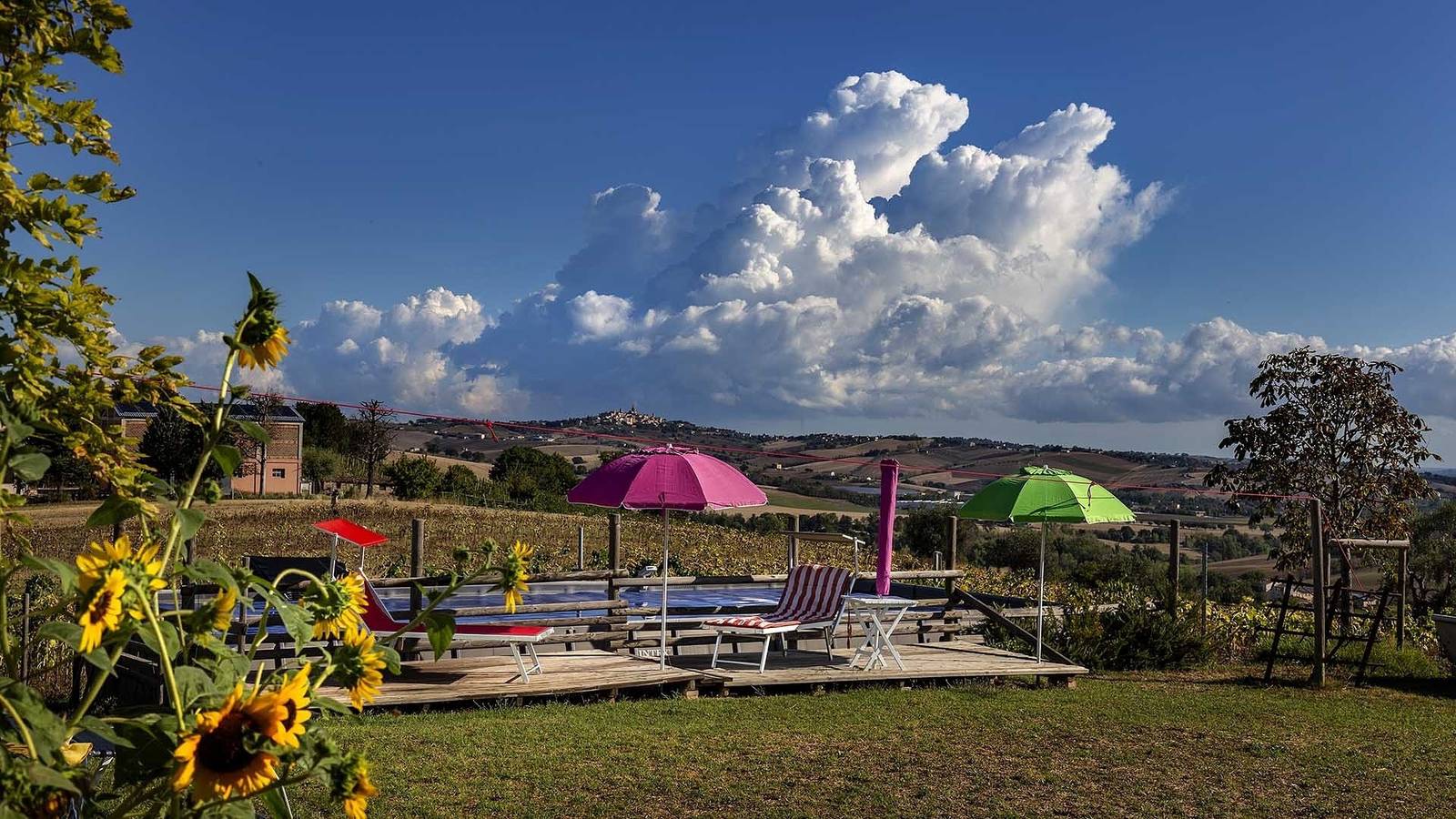 Room for 3 people with view in Serra de' Conti, Ancona Province