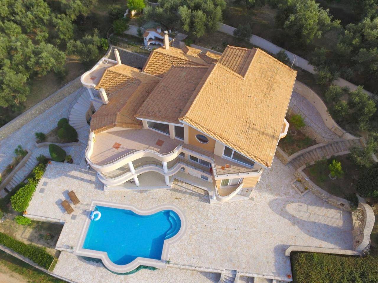 Entire apartment, Pyrgos Zante Suites in Alykanas, Alykes