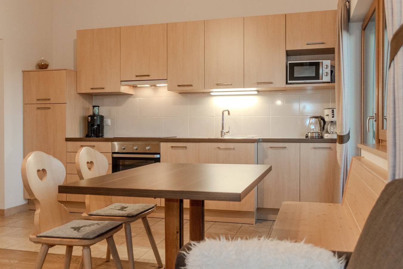Ganze Wohnung, Ferienwohnung 'Dolomiten' mit Bergblick, Gemeinschaftsgarten und Wi-Fi in Gravetsch, Villanders
