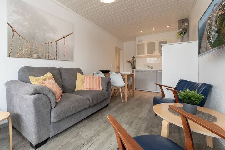 Bungalow für 4 Personen, mit Garten und Terrasse, kinderfreundlich in Lensterstrand