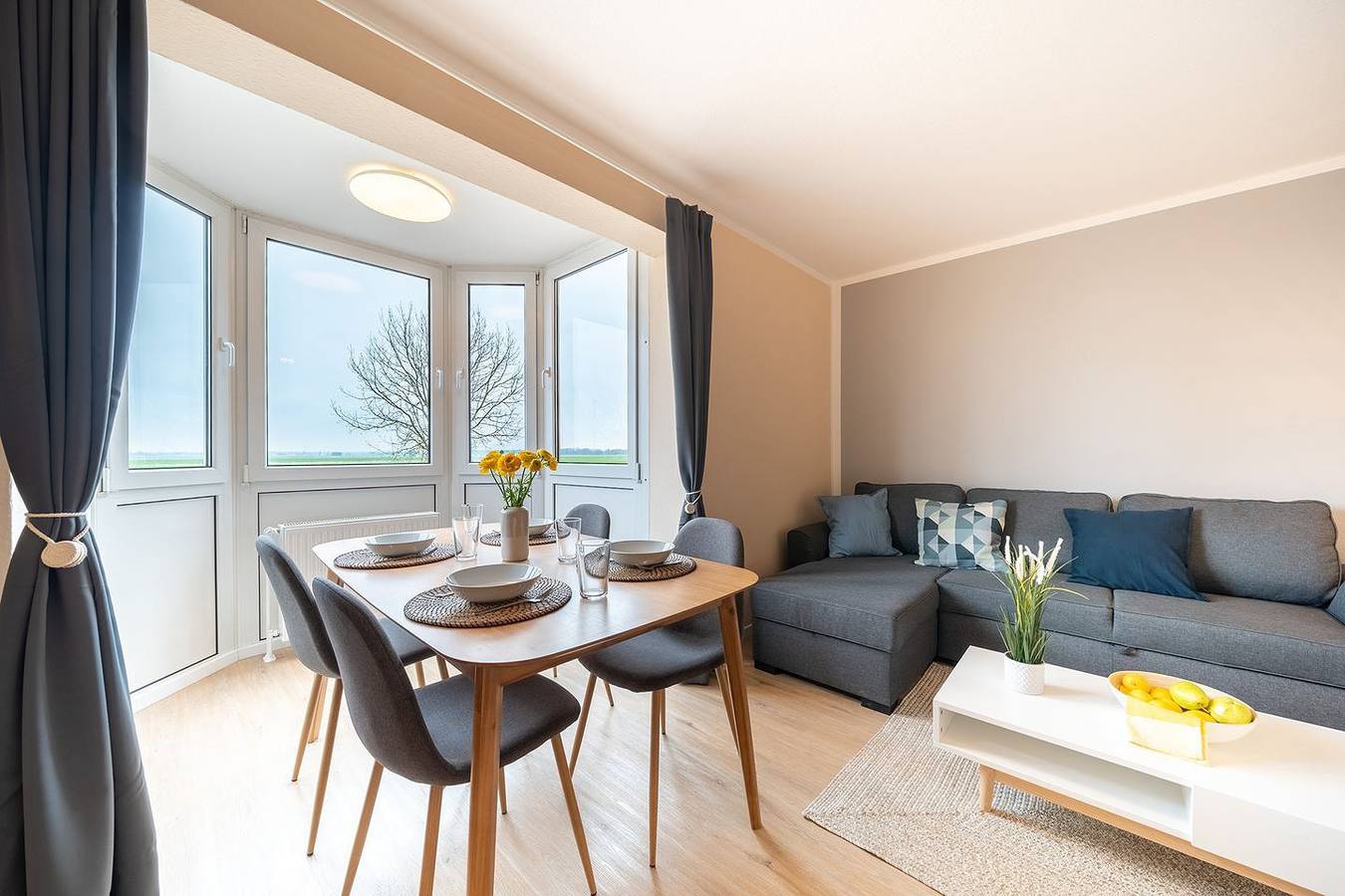 Ganze Wohnung, Ferienwohnung Hansekogge 3-16. Verträumt und direkt am Wattenmeer. in Cappel-Neufeld, Nordholz