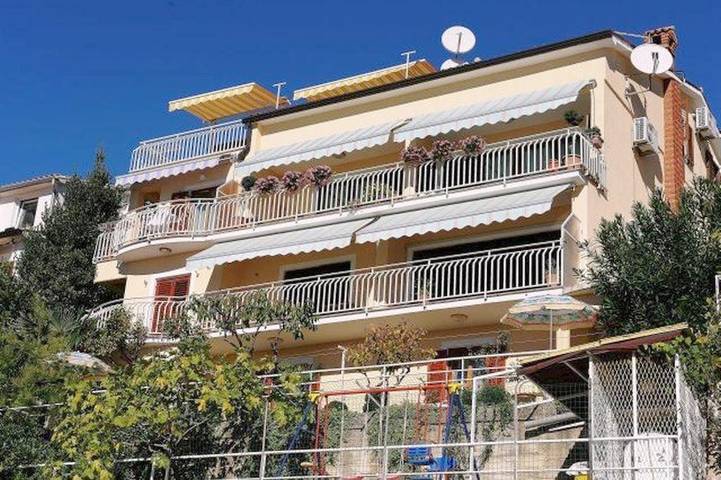 Maison d’hôte pour 4 personnes, avec terrasse à Rabac - 2