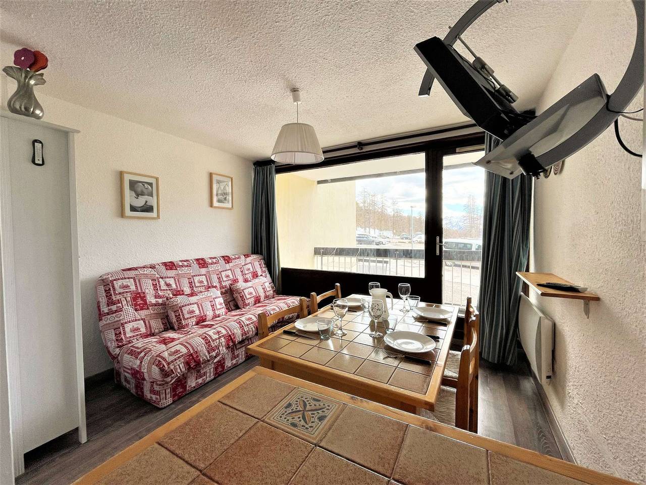 Appartement entier, Studio Montgenèvre, 4 pers, Rdc avec parking et balcon exposé ouest in Montgenèvre, Région de Briançon
