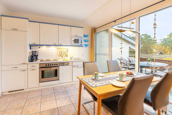 Appartement entier, Appartement de vacances pour 4 personnes avec balcon in Seebad Zempin, Zempin