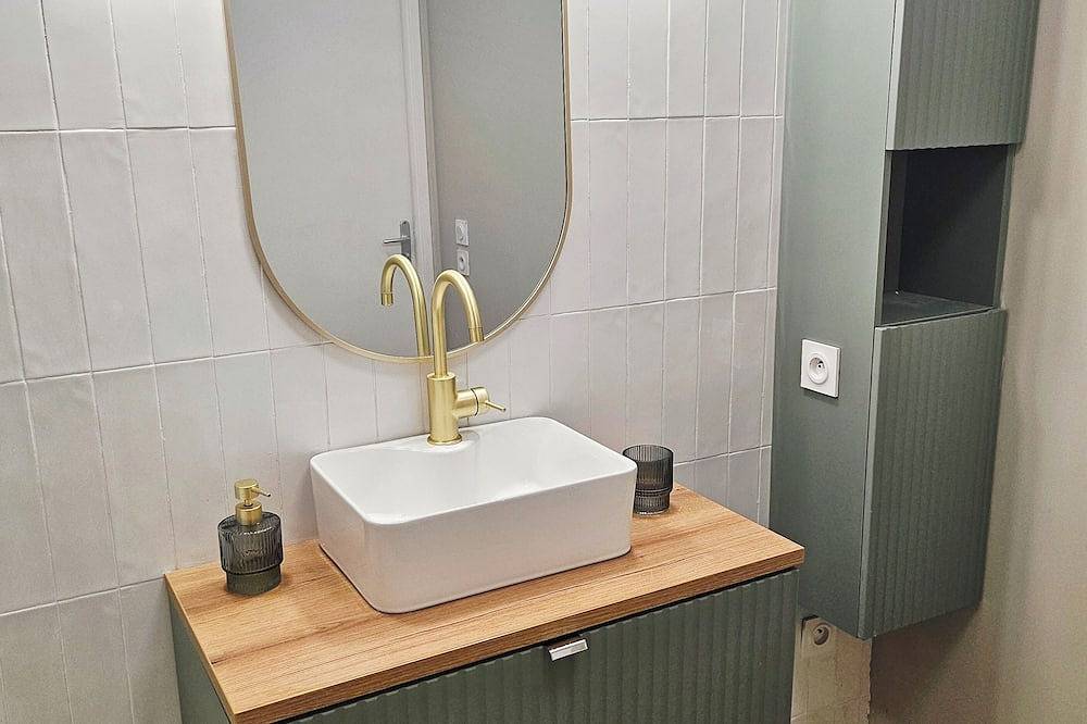 Entire apartment, Cosy apartment with garden in Marseille in Marseille, Marseille region