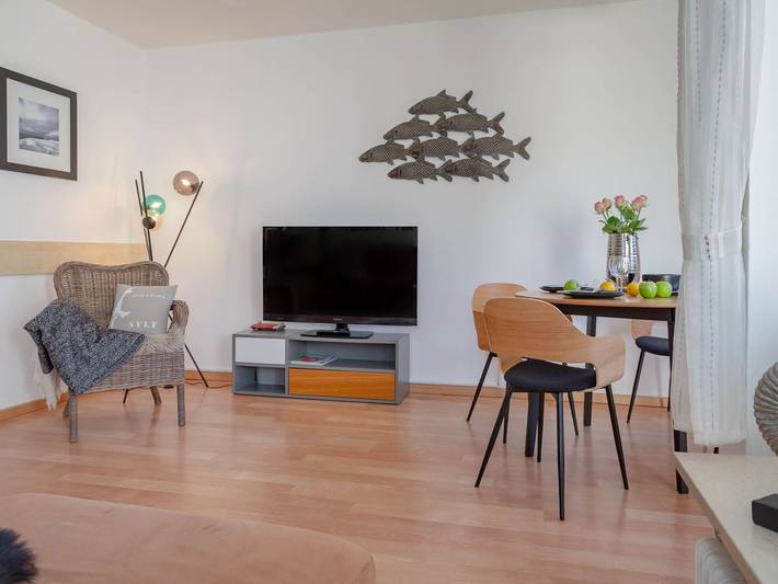 Ganze Ferienwohnung, -2 - 2-Zimmerwhg. in ruhiger Lage für 3 Personen mit Balkon & Stellplatz in Westerland, Sylt (Gemeinde)
