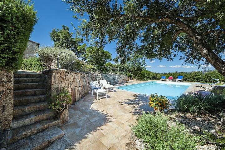 Villa für 9 Personen, mit Garten - 1