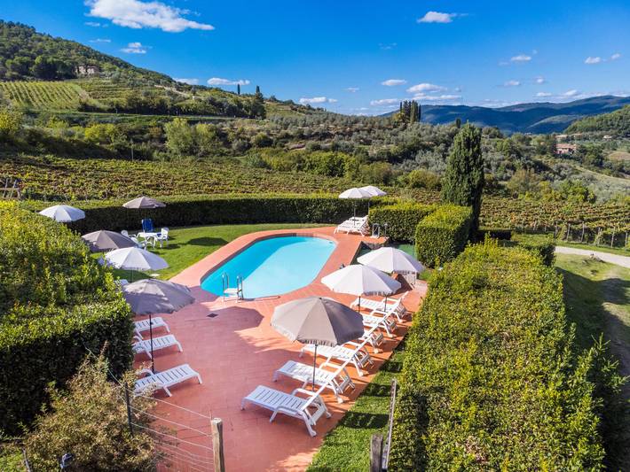 Gîte pour 7 personnes, avec terrasse ainsi que jardin et vue, animaux acceptés à Greve In Chianti - 2
