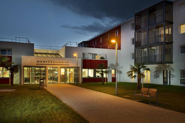 Appart’hôtel pour 2 personnes, avec piscine et jardin, animaux acceptés