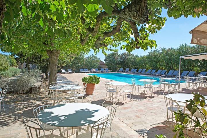 Hôtel pour 2 personnes, avec Terrasse ainsi que Jardin et Piscine à Ramatuelle